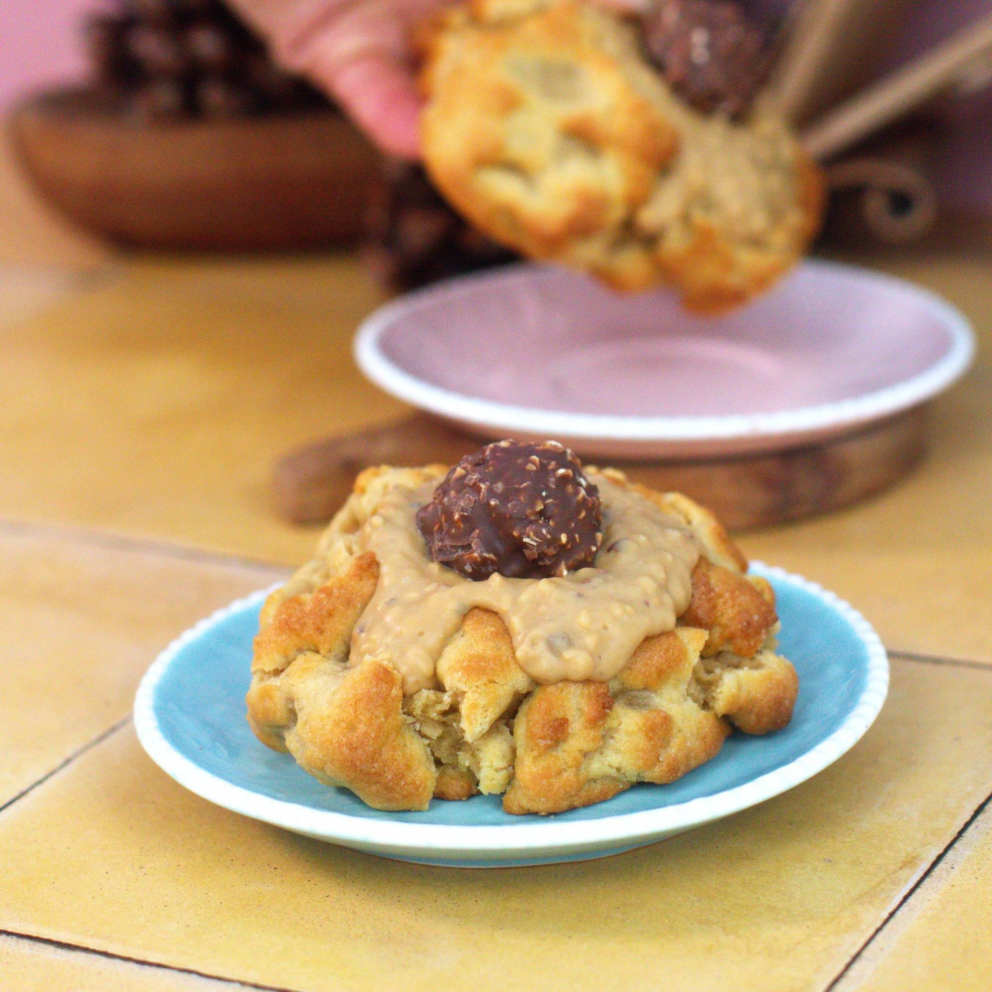 Gold Rocher| NY Cookie con Relleno de Crema de Avellana Crunch