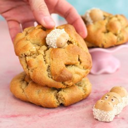 HippoNella| Masa de vainilla con relleno de crema de avellana y barquillo crujiente