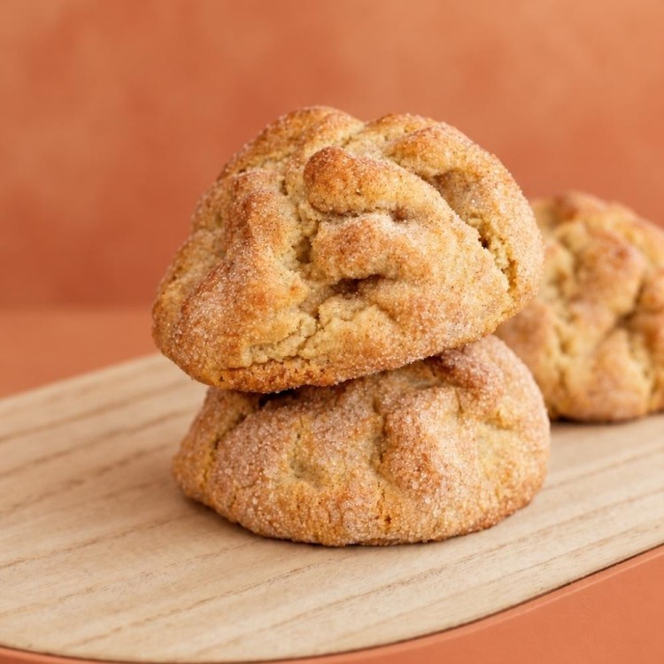 La Muertita | Cookie de pan de muerto rellena de crema de vainilla-2
