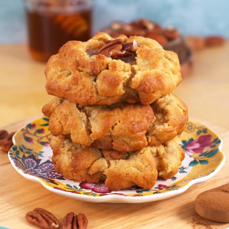 Honey Pecan Pie Cookie | NY Cookie de vainilla con caramelo de miel y pecanas